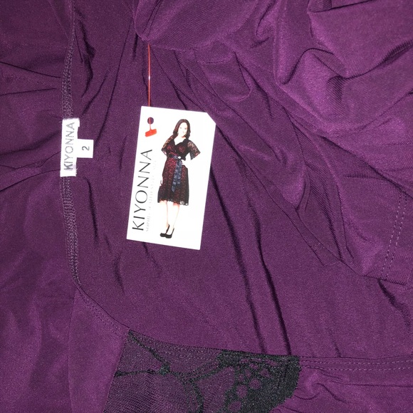 NWT Kiyonna wrap dress in merlot w/ black lace - Picture 5 of 6